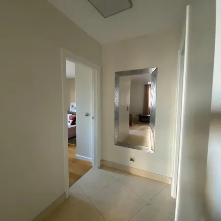 Seaview Nice&easy - Free Parking Apartment